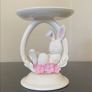 ❤️SOLD❤️NWT Bath&BodyWorks White and Pink Bunny Candle Holder